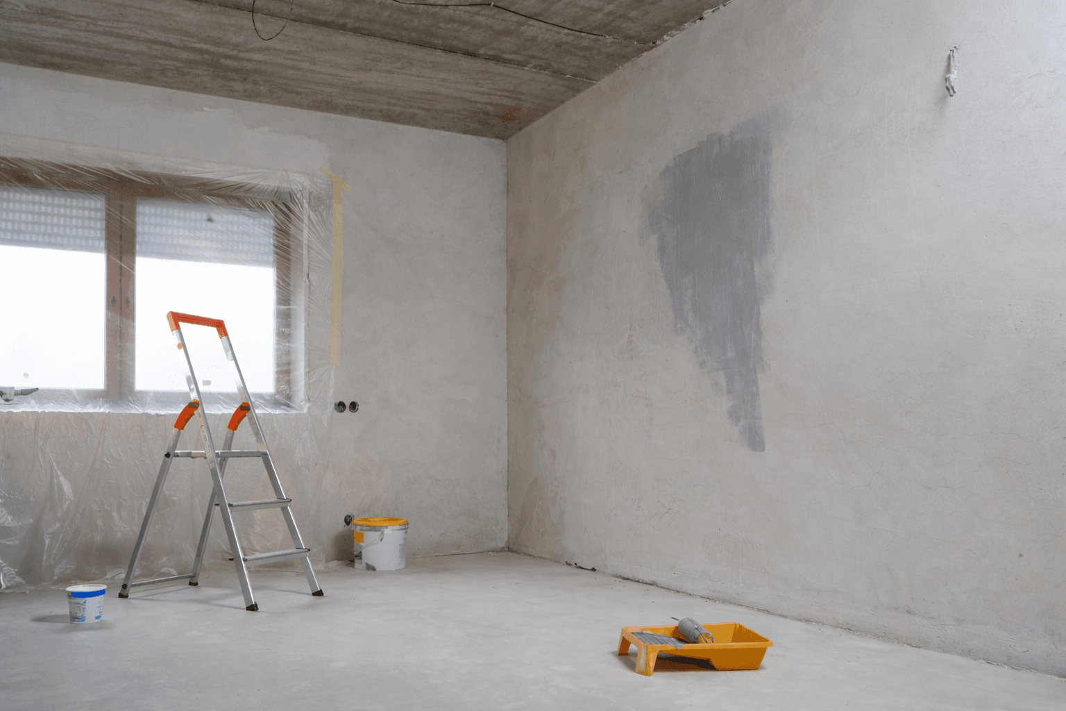 Raum vor den Malerarbeiten in Hamburg